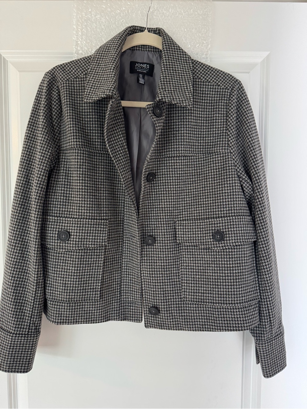 Jones New York Women's Black & White Houndstooth Jacket
